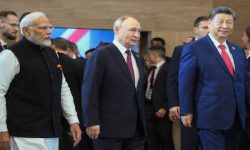 सी जिनपिङद्वारा आयोजित शिखर सम्मेलनमा सहभागी हुन पुटिन र मोदी चीनमा