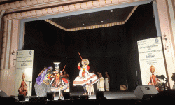 भारतीय स्वतन्त्रता दिवसको पूर्वसन्ध्यामा वीरगञ्जमा ‘कथाकली’ नृत्य