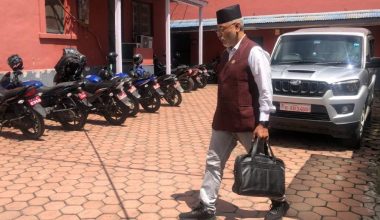 उपसभामुख रानालाई हटाउन एमाले सांसदलाई खाली कागजमा हस्ताक्षर गर्न लगाइयो