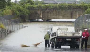 दक्षिणी जापानमा भारी वर्षाले बाढी र हिलो पहिरो, धेरै व्यक्ति बेपत्ता