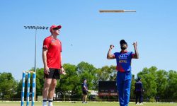 टप इन्ड सिरिज : मेलबर्नविरुद्ध नेपाल ब्याटिङमा