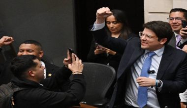 कोलम्बियाका राष्ट्रपतिपदका आकाङ्क्षीको स्वास्थ्य अवस्था पुनःगम्भीर : चिकित्सक