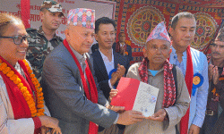 काभ्रेका भुम्लुबासीले ५० वर्षपछि पाए लालपूर्जा