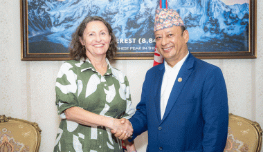 ऊर्जामन्त्री खड्कासँग अष्ट्रेलियाली राजदूतको शिष्टाचार भेट