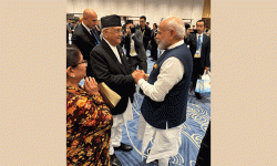 प्रधानमन्त्री ओली र भारतीय प्रधानमन्त्रीबीच अनौपचारिक भेट