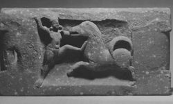 यस्तो थियाे कृष्णको एउटा मूर्ति 