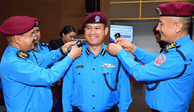 पैँतीस प्रहरी अधिकृतलाई दर्ज्यानी चिन्ह प्रदान