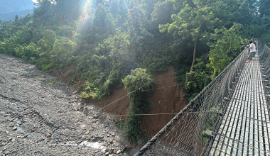 धरान–४ र १४ जोड्ने झोलुङ्गे पुल क्षतिग्रस्त