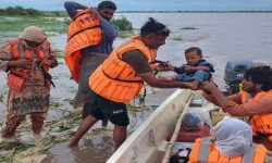 भारतले पानी छोडेपछि पाकिस्तानमा ठूलो बाढीको जोखिम, हजारौँ विस्थापित