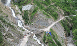 बेनी–जोमसोम सडकमा राति सवारी सञ्चालनमा रोक लगाइने