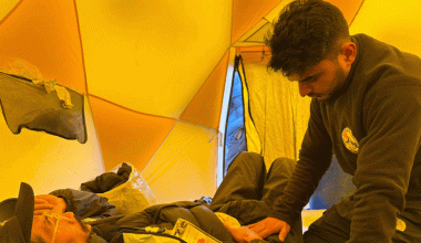 गोसाइँकुण्डमा स्वास्थ्य शिविर सञ्चालन