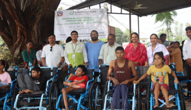 अपाङ्गता भएकालाई सहयोग सामग्री