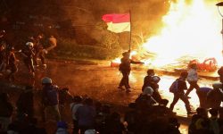 इन्डोनेसियाको मकास्सरमा हिंसात्मक प्रदर्शनः चार जनाको मृत्यु