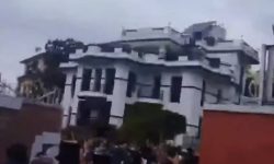 सभापति देउवाको निवास तोडफोड, घरमा आगजनी