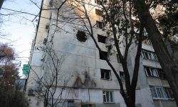 युद्धको सबैभन्दा ठूलो हवाई आक्रमणमा रुसले किएभस्थित युक्रेन सरकारको सिटमा प्रहार