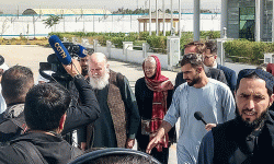 तालिवान हिरासतमा रहेका बेलायती वृद्ध दम्पती रिहा