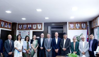 अर्थमन्त्री पौडेल र विश्व बैंक क्षेत्रीय उपाध्यक्ष जुटबीच शिष्टाचार भेट