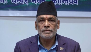 कृषिमन्त्री अधिकारीले सरकारबाट राजीनामा दिए