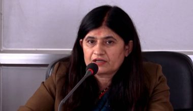 प्रभावकारी सेवा प्रवाहमा मन्त्री न्यौपानेको जोड