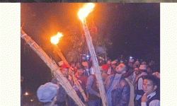 सुदूरपश्चिमका पहाडी जिल्लामा मनाइयो बूढी पोल्ने पर्व