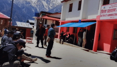 हजरौं हुम्ली काम खोज्दै चीनमा !