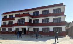 महाशिला गाउँपालिकाले आफ्नै भवनबाट सेवा थाल्यो