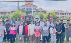 संविधानको रक्षा माग गर्दै नेविसंघ निकट विद्यार्थी संगठनकाे प्रदर्शन