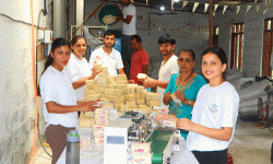 एक करोड लगानीमा बागलुङमा साबुन उद्योग सञ्चालन