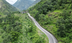 पक्की सडक निर्माण