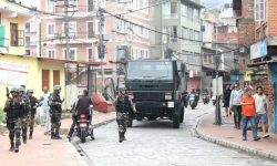 लुटिएका हातहतियार नजिकैको सुरक्षा निकाय वा सुरक्षाकर्मीलाई बुझाउन सेनाको आग्रह