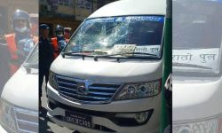 पुतलीसडकमा माइक्रोले ठक्कर दिँदा दुई जना घाइते