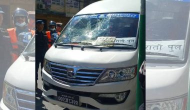 पुतलीसडकमा माइक्रोले ठक्कर दिँदा दुई जना घाइते