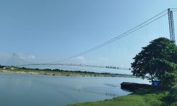 मेची नदीमा निर्मित झोलुङ्गे पुल पर्यटकीय गन्तव्य बन्दै