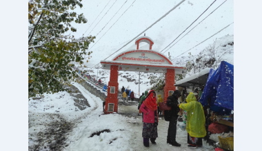 हिमपात हुँदा किसान र पर्यटन व्यवसायी उत्साहित