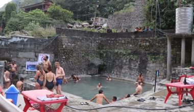 पदयात्रीको ‘रिफ्रेस सेन्टर’ भुरुङ–तातोपानी