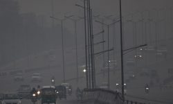 दिल्लीको घातक प्रदूषणसँग जुध्न भारतद्वारा पहिलो क्लाउड सिडिङ परीक्षण, कृत्रिम वर्षाको तयारी