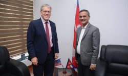 गृहमन्त्रीसँग र अमेरिकी राजदूतको शिष्टाचार भेट