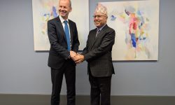 अर्थमन्त्री खनाल र विश्व बैंकका उपाध्यक्षबीच भेटवार्ता