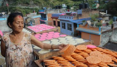 तिहारमा झिनियाको माग उच्च