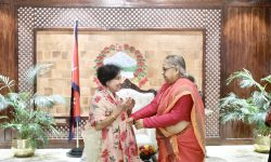 प्रधानमन्त्री कार्कीद्वारा अञ्जली मास्केलाई सम्मान