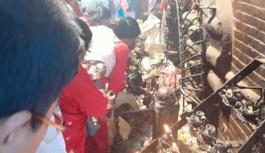 तलेजु मन्दिर खुल्ला : बिहानैदेखि दर्शनार्थी घुइँचो