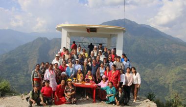 खेवाङले दिए गाउँलेलाई ‘भ्यू-टावर’ उपहार