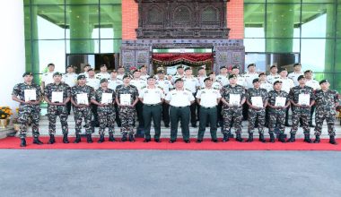 क्याब्रिअन पट्रोलमा स्वर्ण पदक विजेता सैनिक टोली सुशोभित