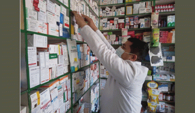 अन्धाधुन्ध एन्टिबायोटिकको प्रयोगले जनस्वास्थ्यमा गम्भीर असर, सचेत हुन विज्ञको सुझाव