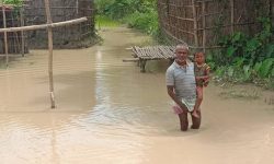 सुनसरीका बाढीपीडितलाई खाद्य सहयोग