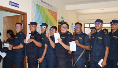 विश्वदृष्टि दिवस : नेत्रज्योति संघद्वारा प्रहरीको नि:शुल्क आँखा परीक्षण