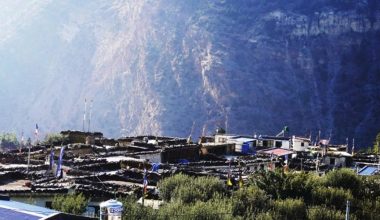 सिमाना कुर्न बसेको ‘चिमाङ’ गाउँ