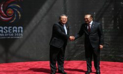 चीन र आसियानबीच ‘स्वतन्त्र व्यापार’ सम्झौतामा हस्ताक्षर