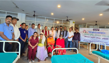 विश्व दृष्टि दिवसमा तीन वृद्धाको नि:शुल्क आँखाको शल्यक्रिया