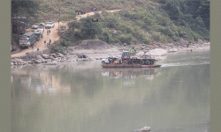 अरुण नदीको सतिघाटमा फेरी पुन: सञ्चालन